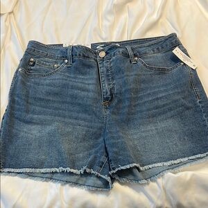 Seven7 Jean shorts women’s 16